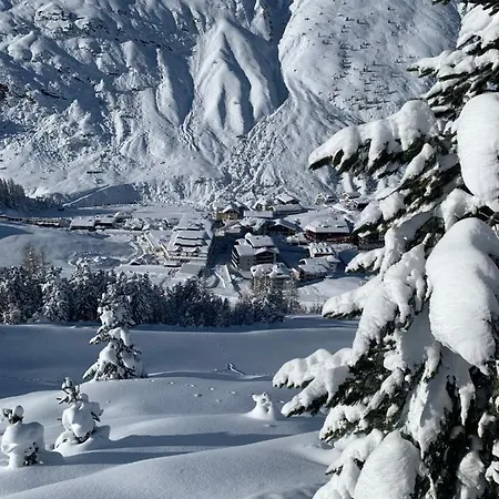 Aparthotel Haus Verwall