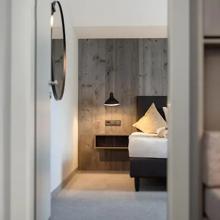 Aparthotel Haus Verwall