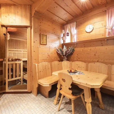 Haus Verwall Hotel apartamentowy 4*