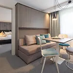 维尔沃公寓式酒店 4*