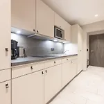 维尔沃公寓式酒店 4*