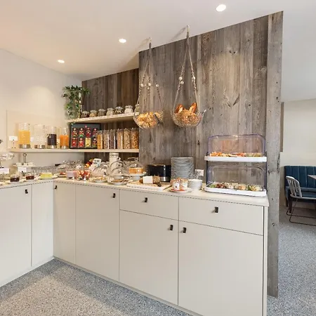 Haus Verwall 4*