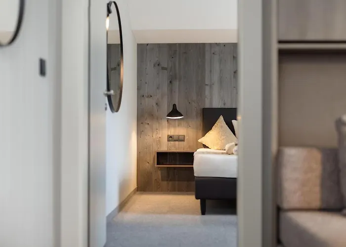 Hotel apartamentowy Haus Verwall